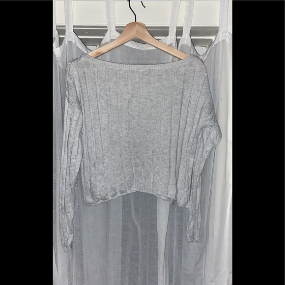 oversize grey pull - Picture 2 of 2